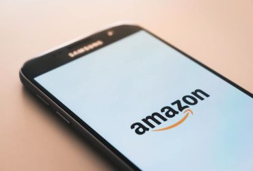 Why is Amazon such a powerful e-commerce platform?